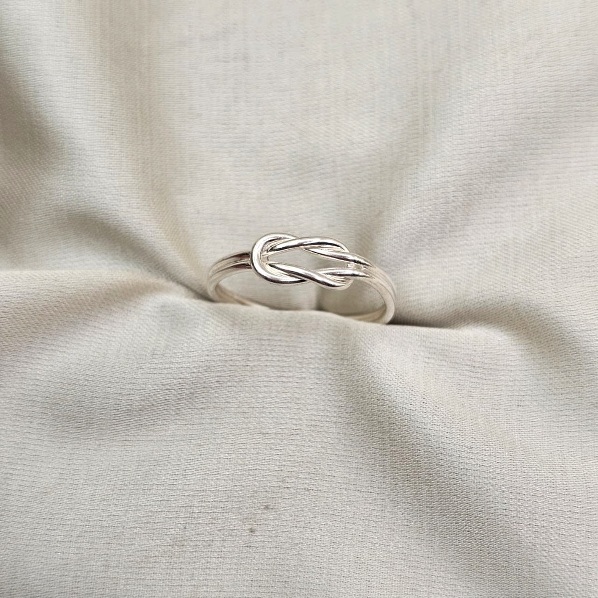 Knot Stacking Ring
