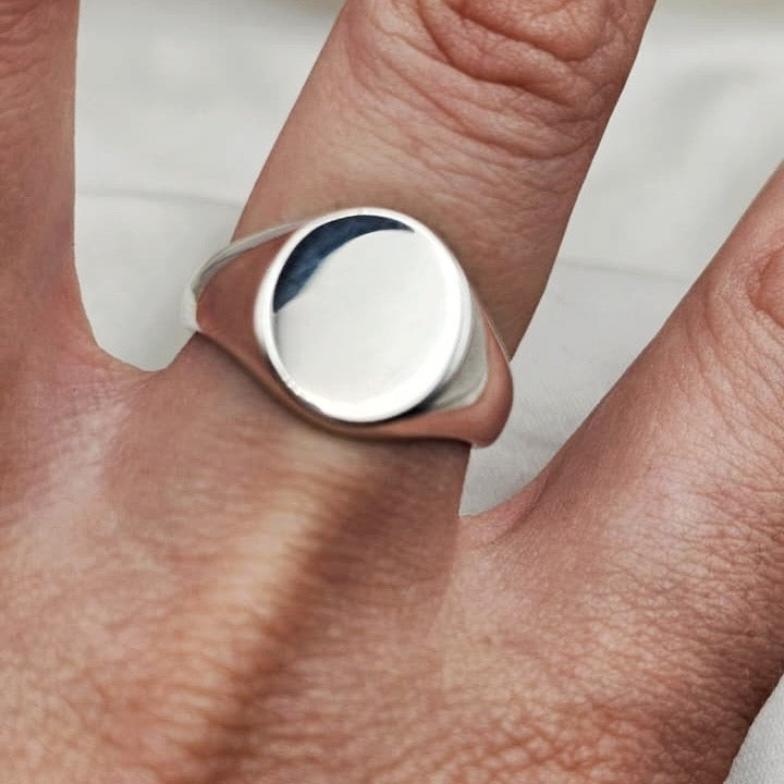Signet Ring