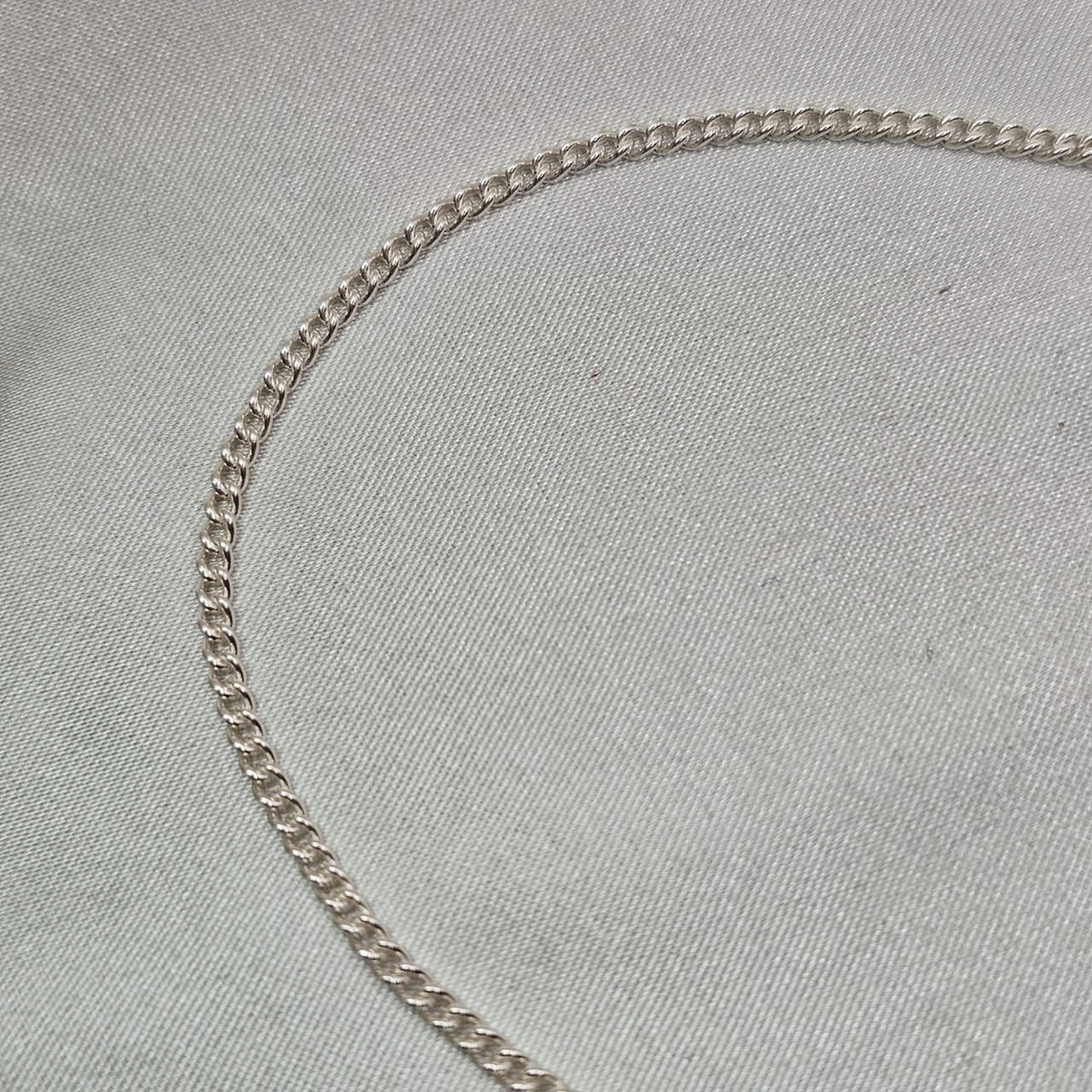 70cm Curb Chain