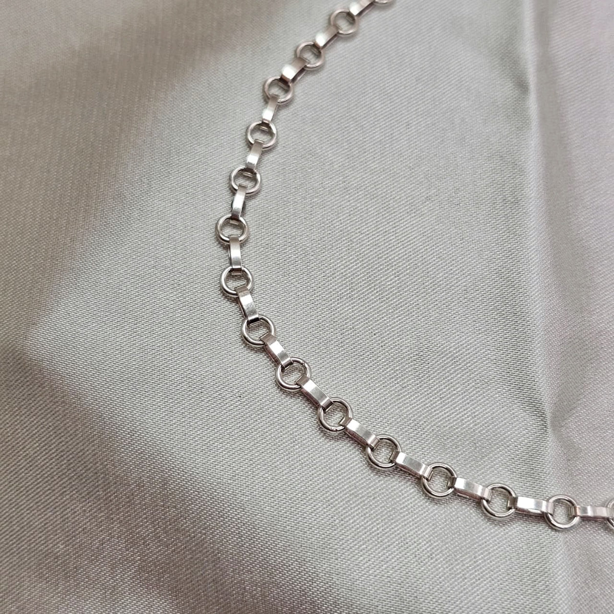 60cm Oval Link Chain