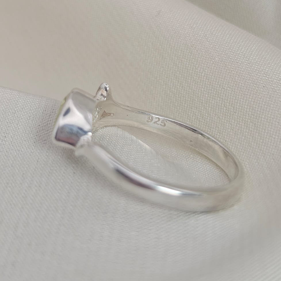 Peridot Marquise Ring image 6