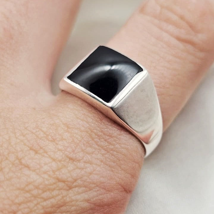 Black Onyx Signet Ring