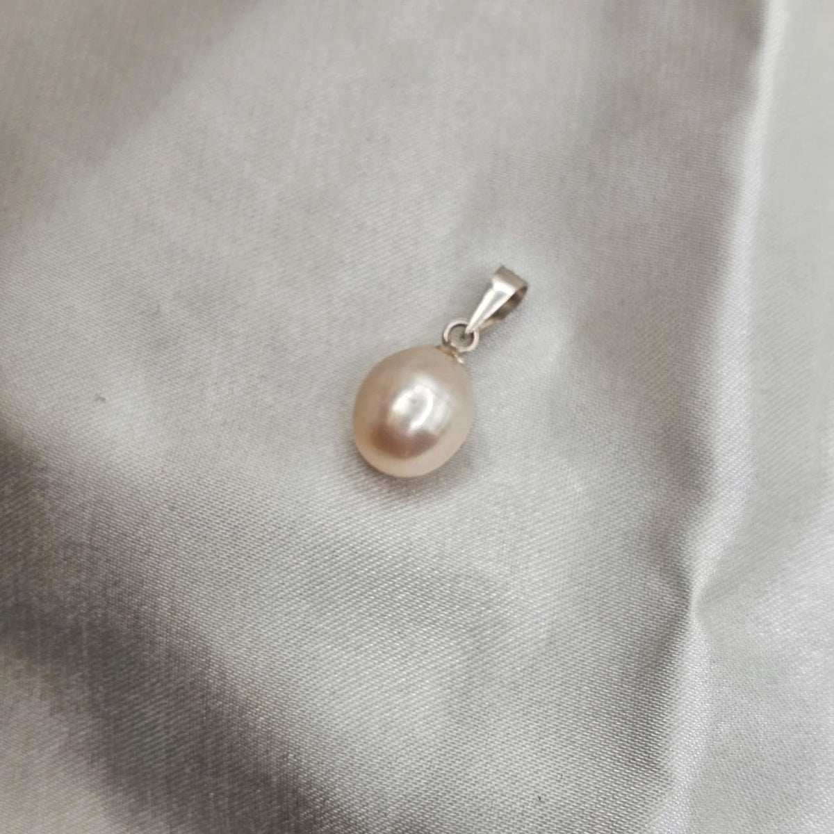 Freshwater Pearl Pendant