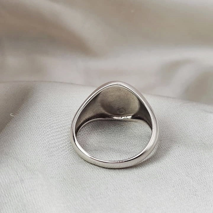 Signet Ring