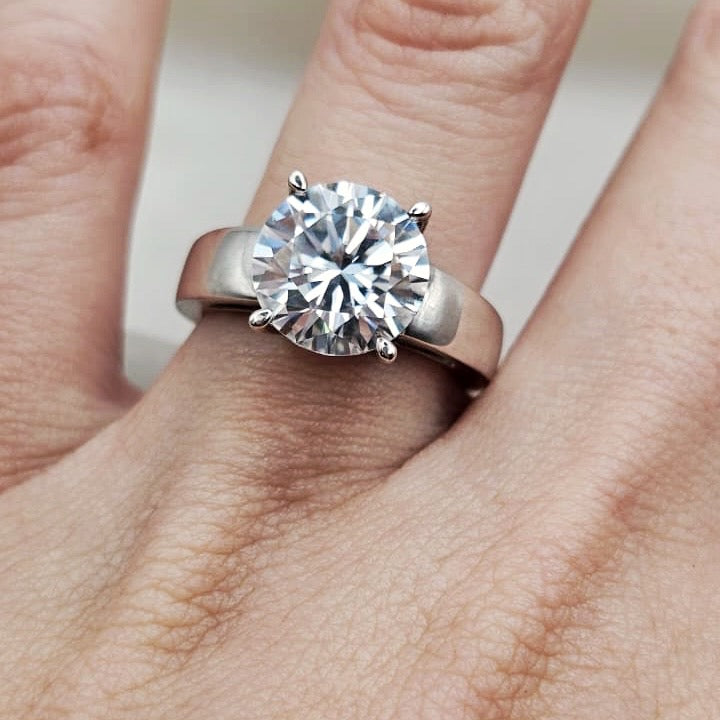 Moissanite Solitaire Ring