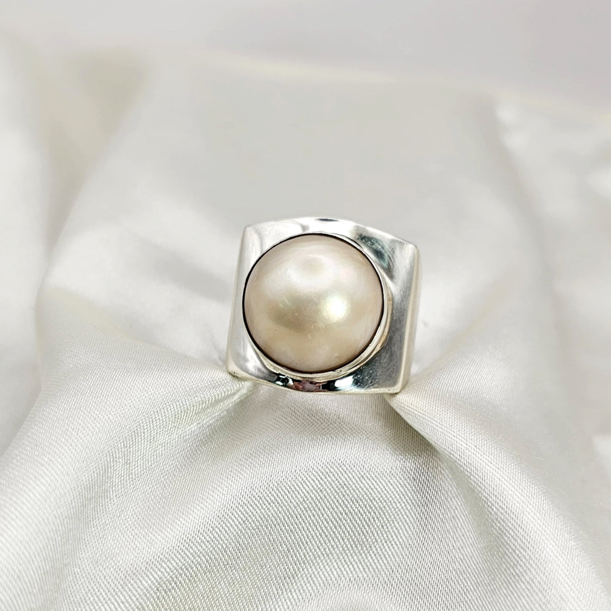 Pearl Statement Ring image 0
