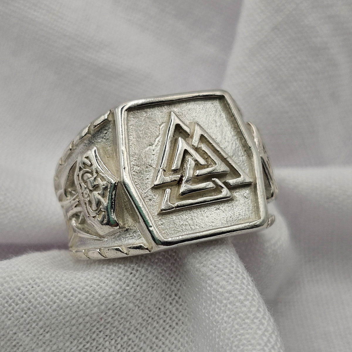 Valknut "Odin" Nordic Ring image 2