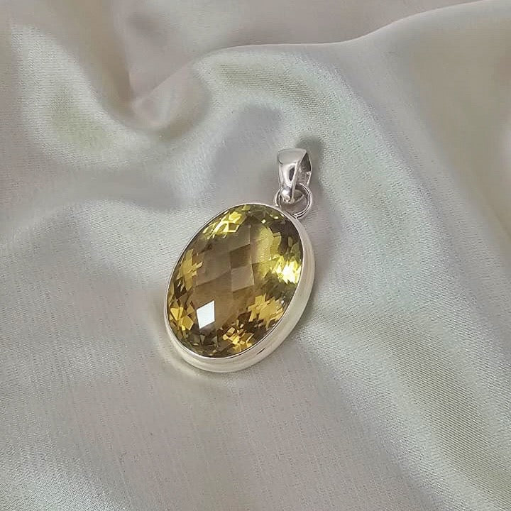 Lemon Quartz Pendant