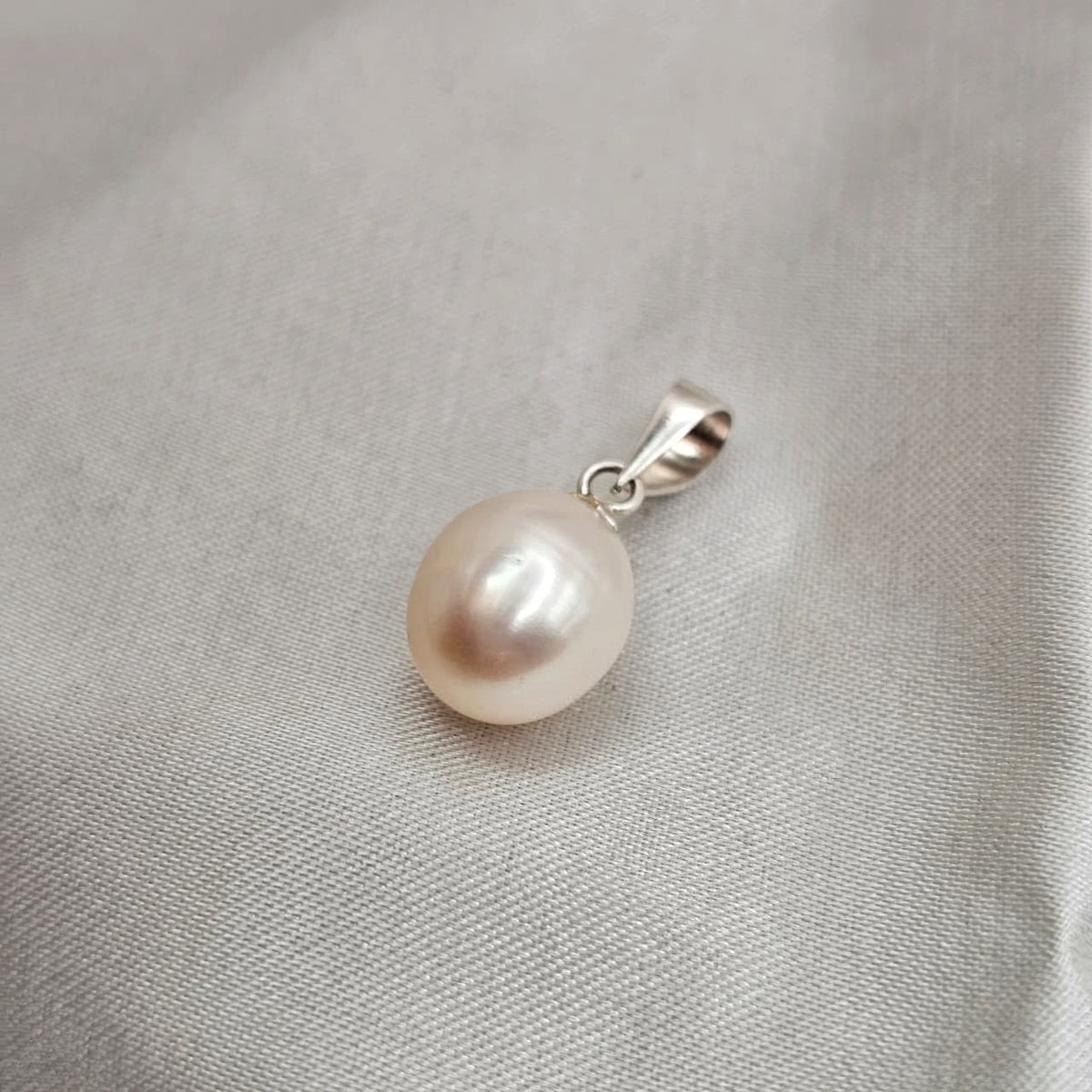 Freshwater Pearl Pendant