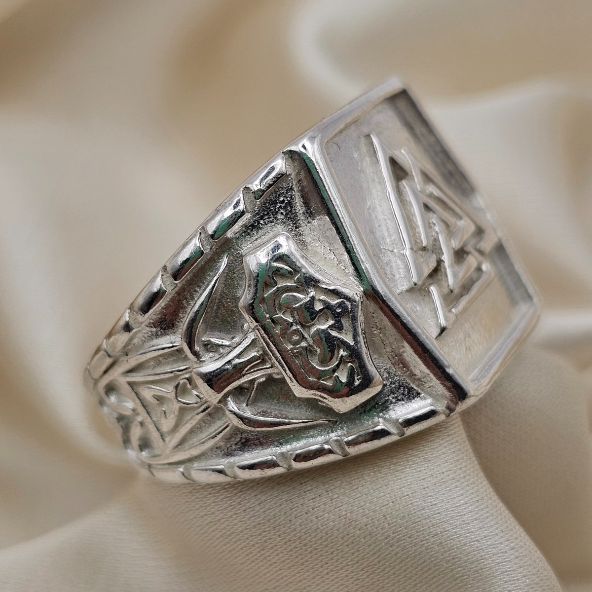 Valknut "Odin" Nordic Ring image 3