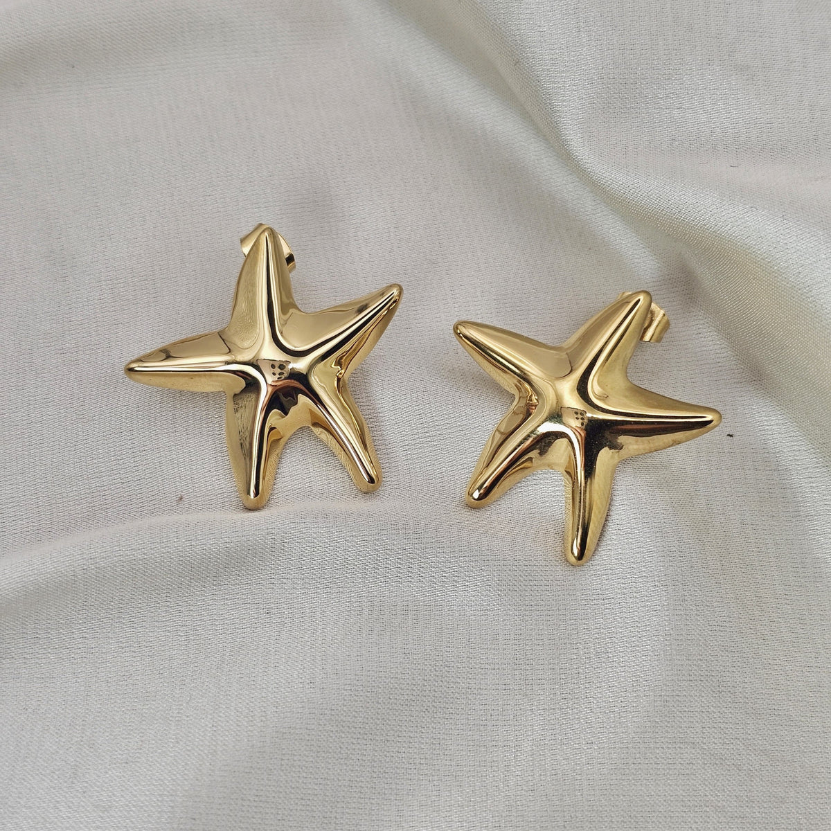 18k Gold Plated Stainless Steel Starfish Earrings