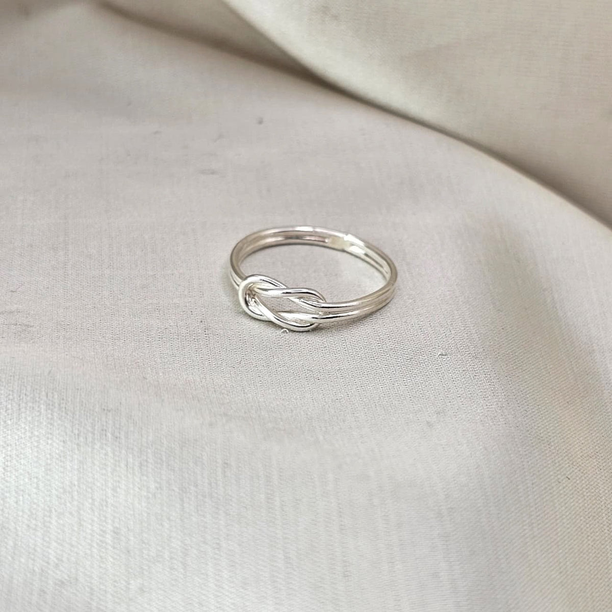 Knot Stacking Ring