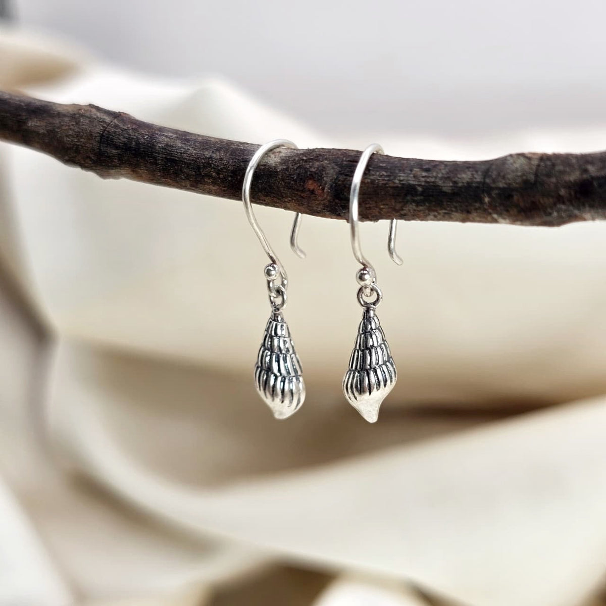 Ribbed Shell Drop Earrings