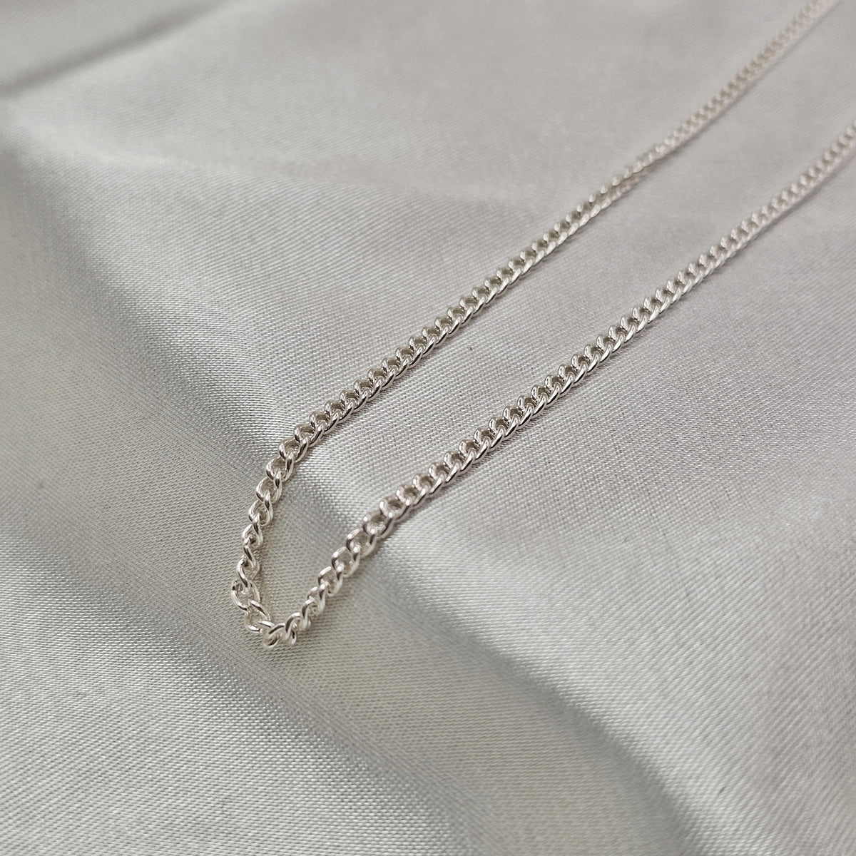 70cm Curb Chain