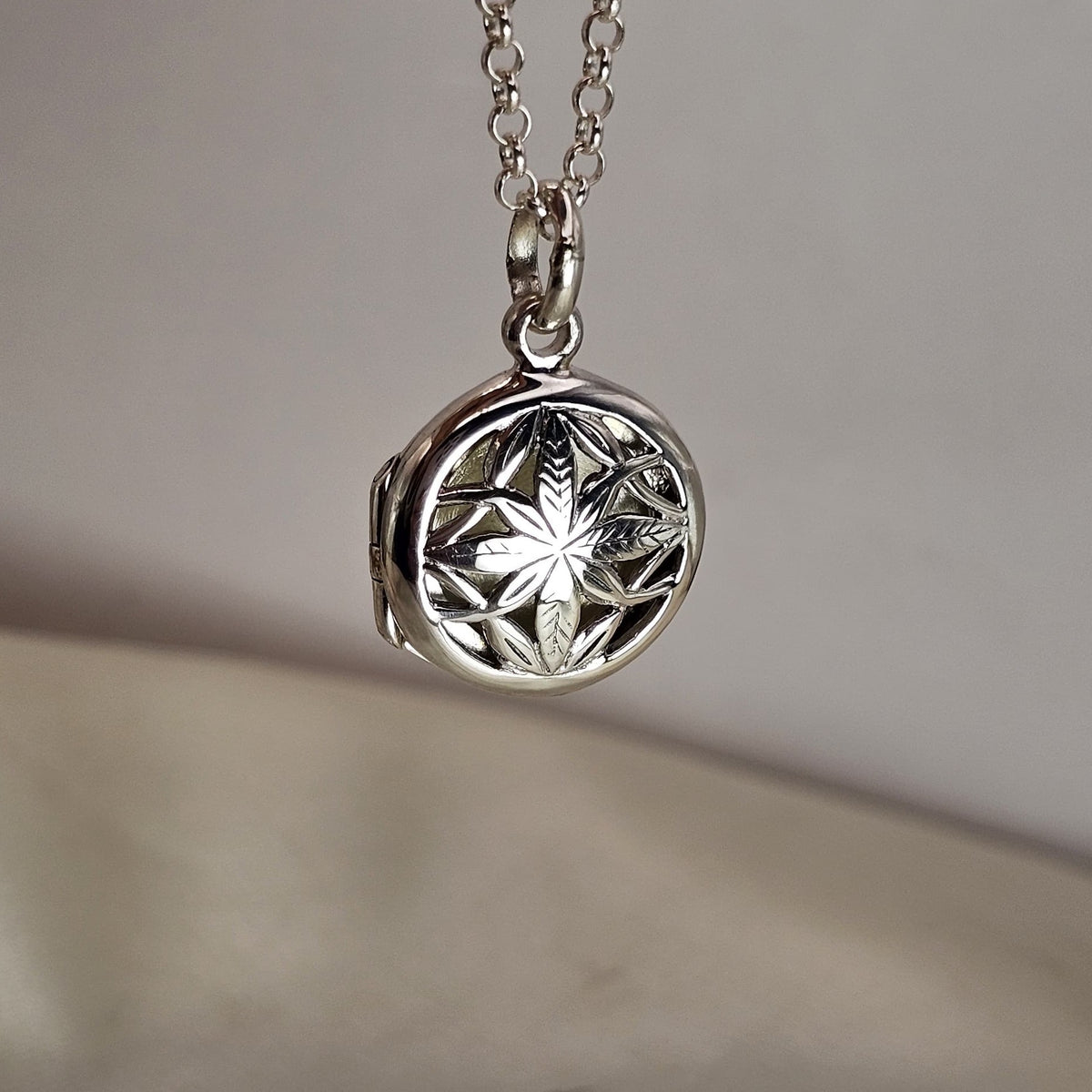 Round Locket Pendant