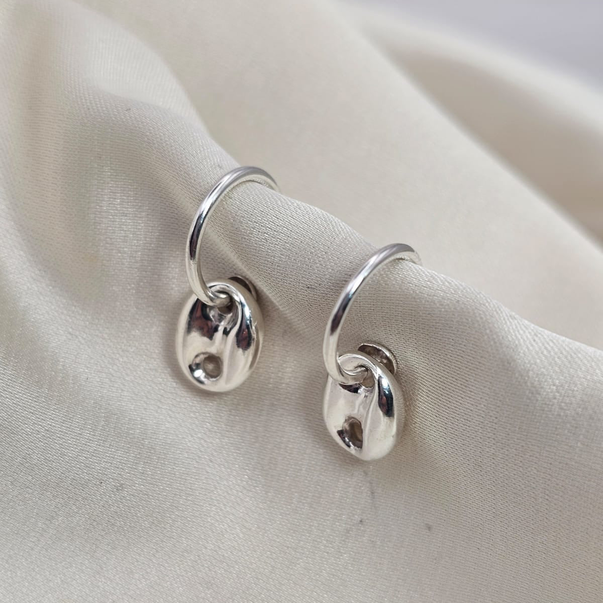 Gucci Link Hoop Earrings image 0