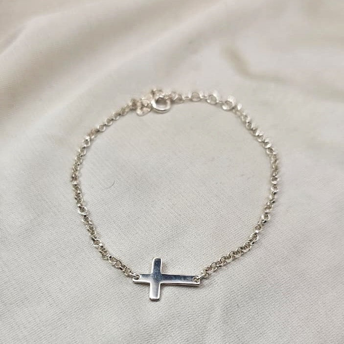 Cross Bracelet