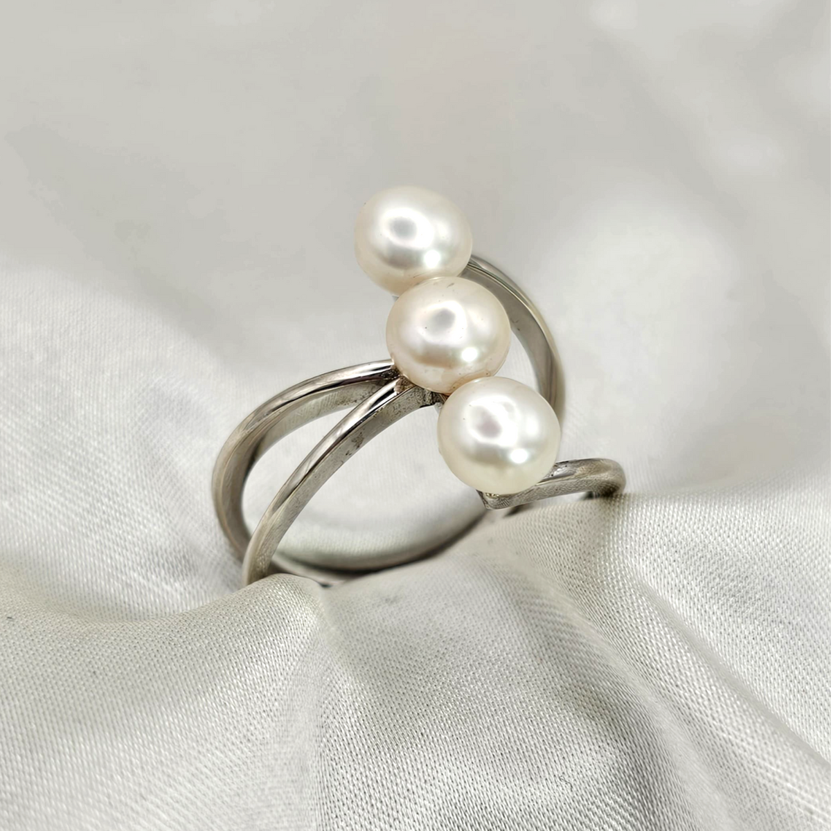 Triple Pearl Wrap Ring image 2