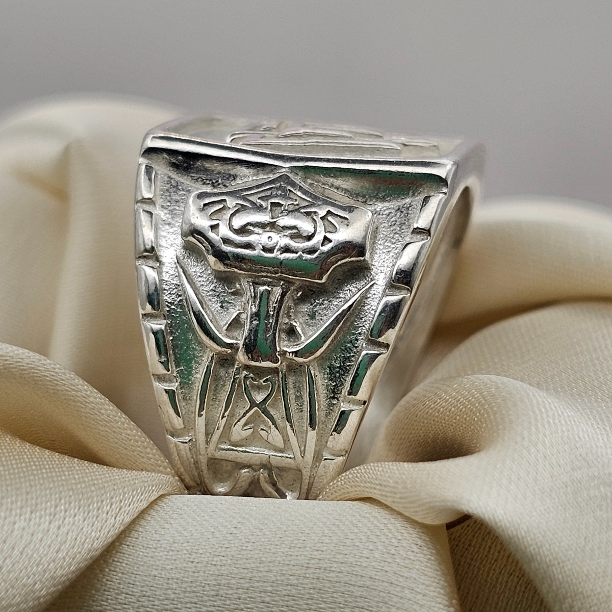 Valknut "Odin" Nordic Ring image 4