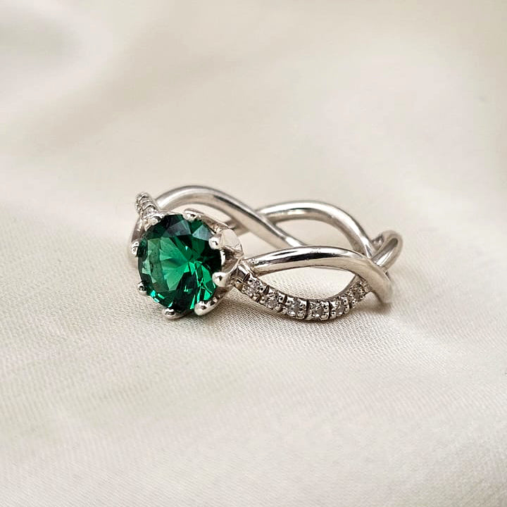 Green Cubic Claw Ring image 2