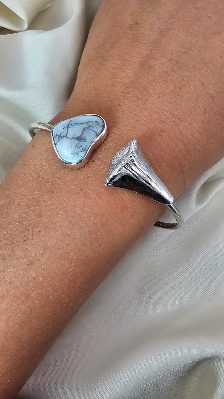 Handmade Adjustable Howlite & Shark Tooth Cuff Bracelet