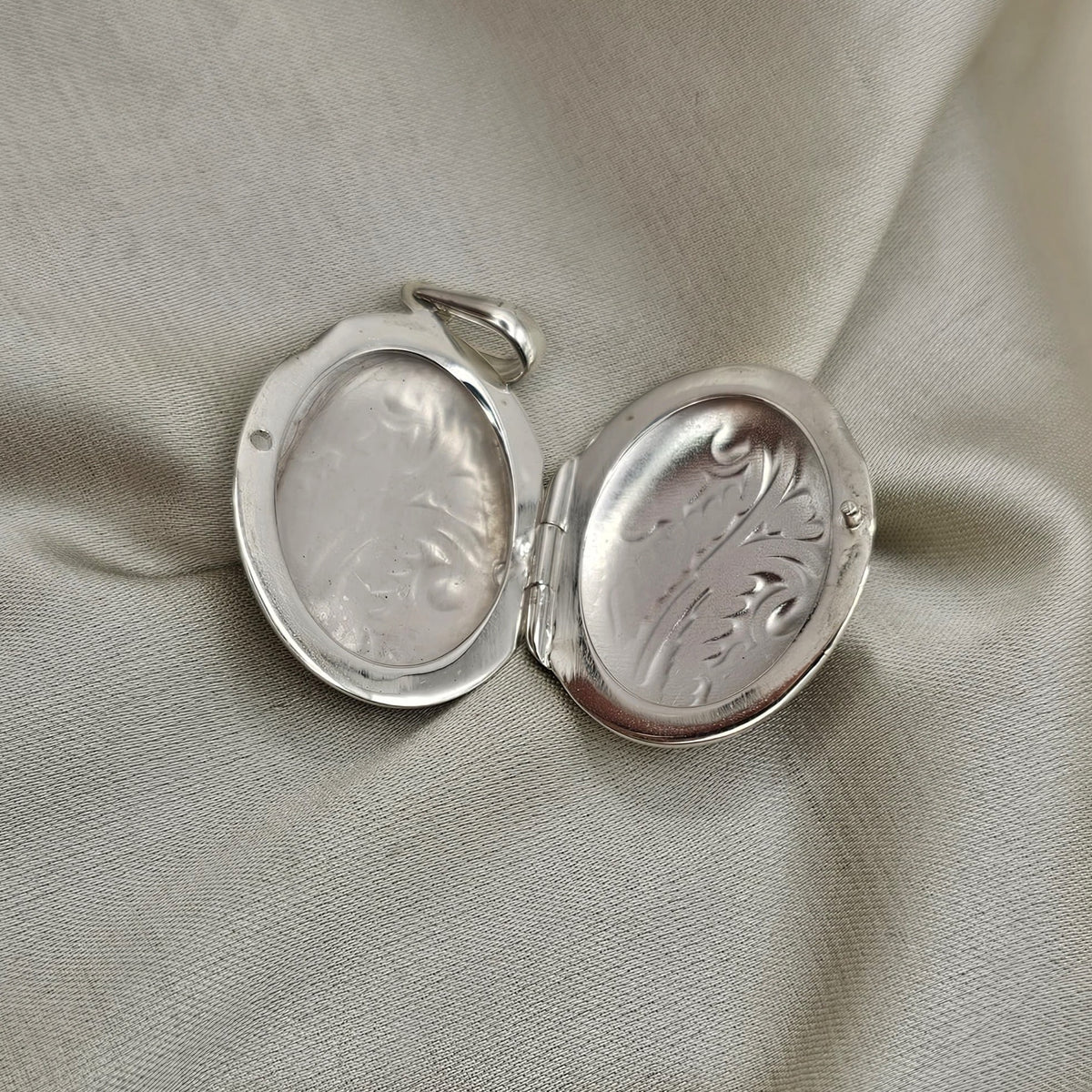 Oval Locket Pendant