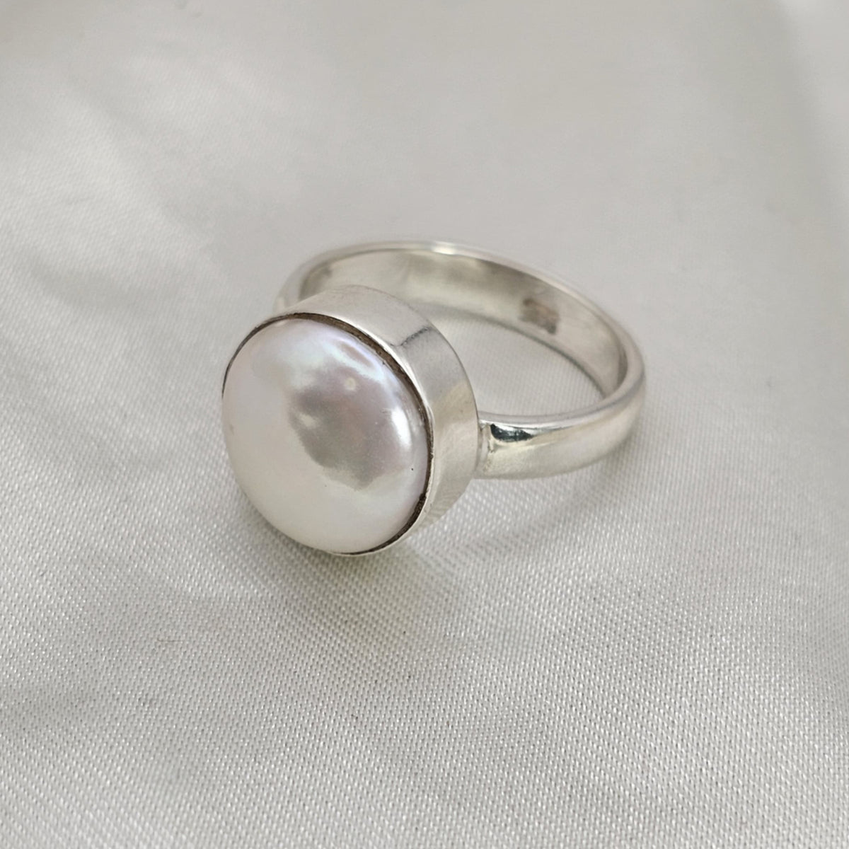 Coin Pearl Ring image 2