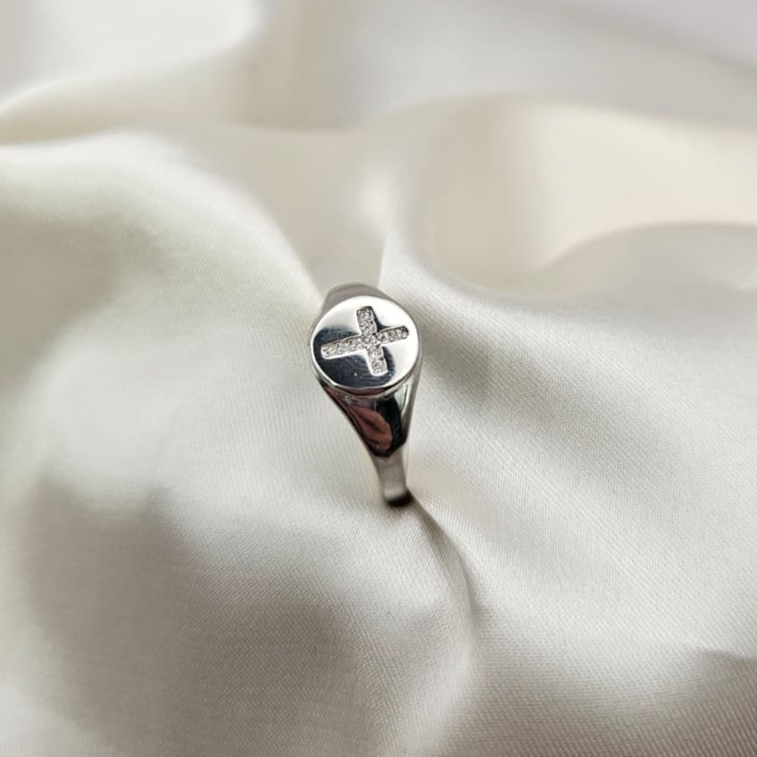 Cubic Zirconia Cross Signet Ring image 3