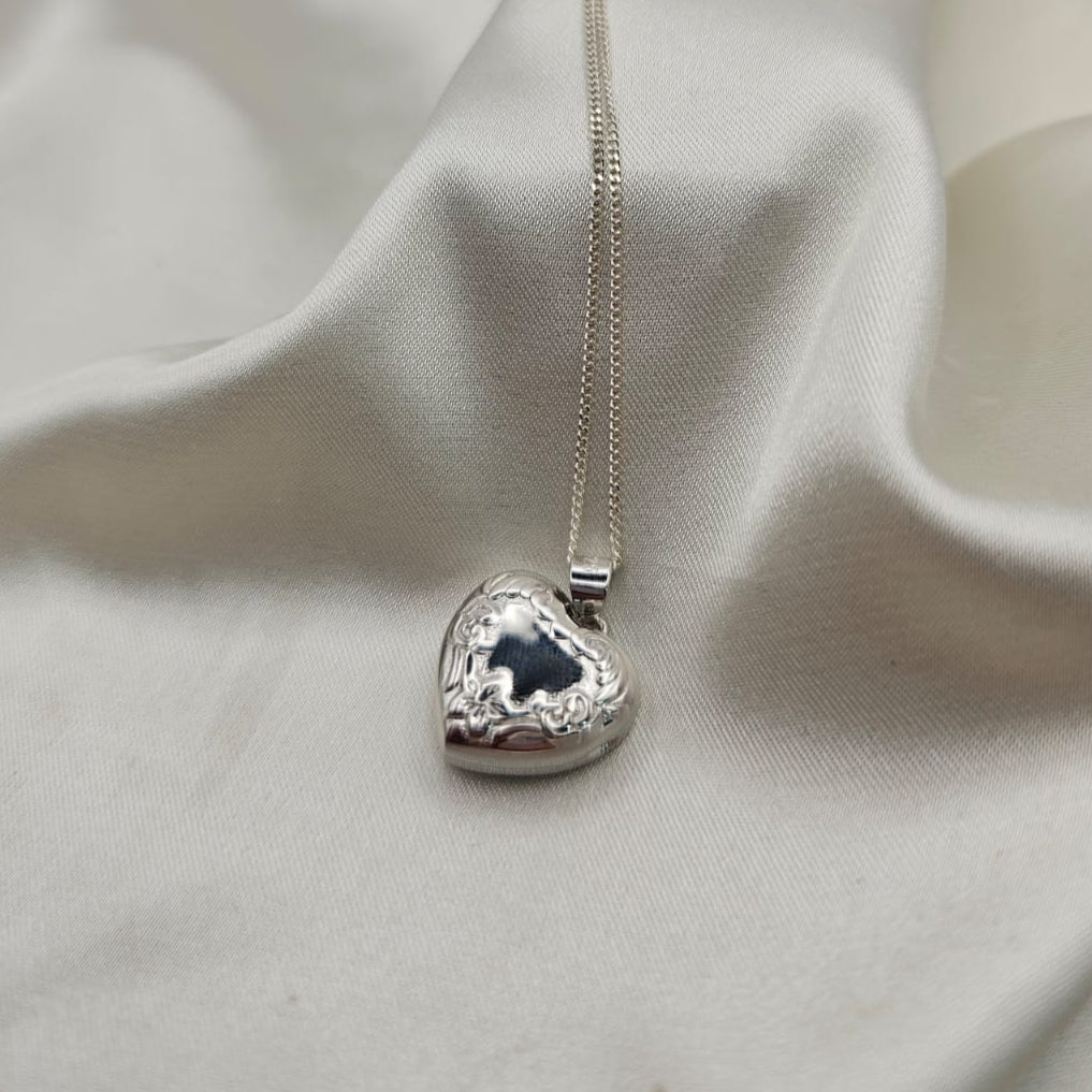 Heart Locket Pendant image 3