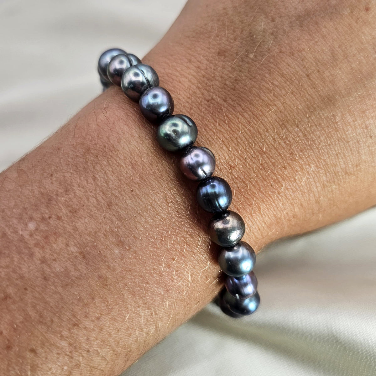 Peacock Pearl Bracelet image 3