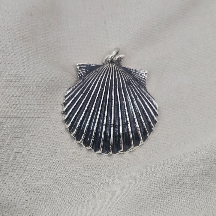 Scallop Shell Pendant