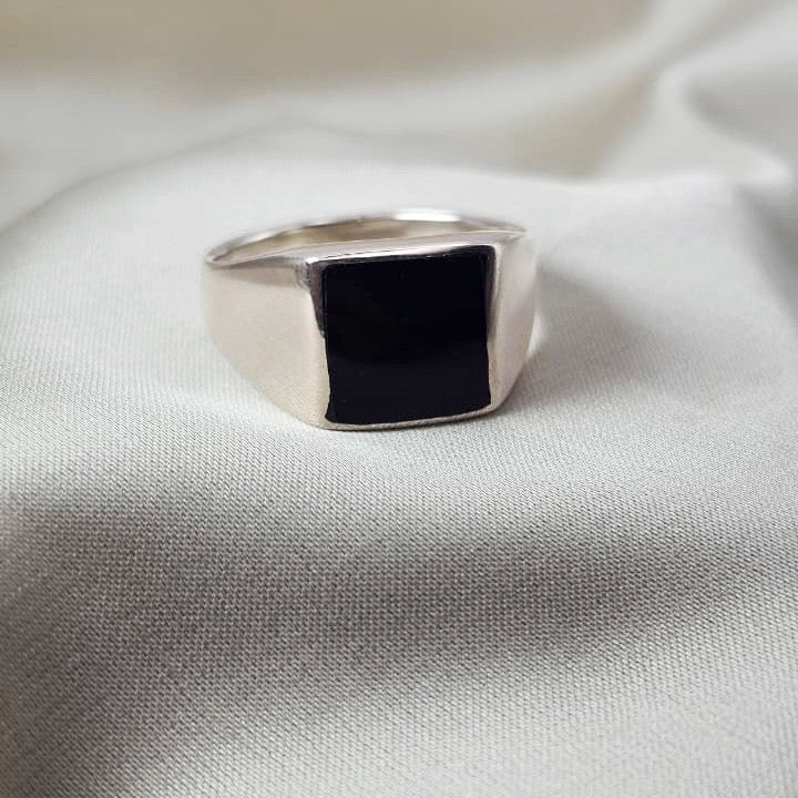 Black Onyx Signet Ring