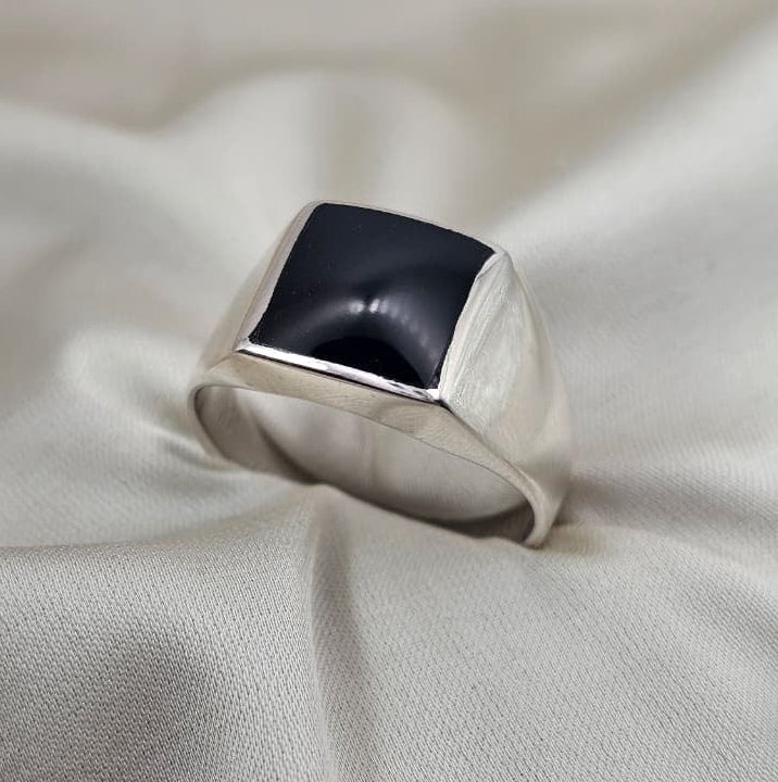 Black Onyx Signet Ring