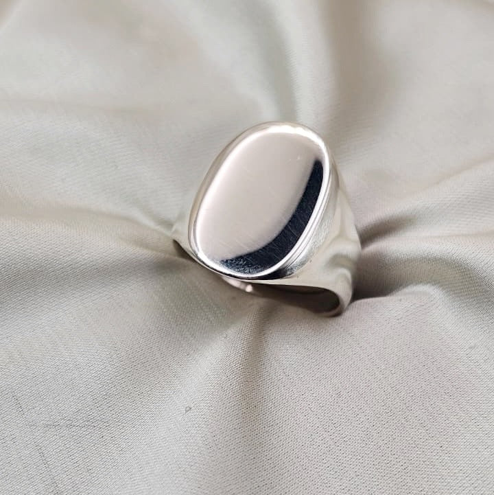Oval Signet Ring
