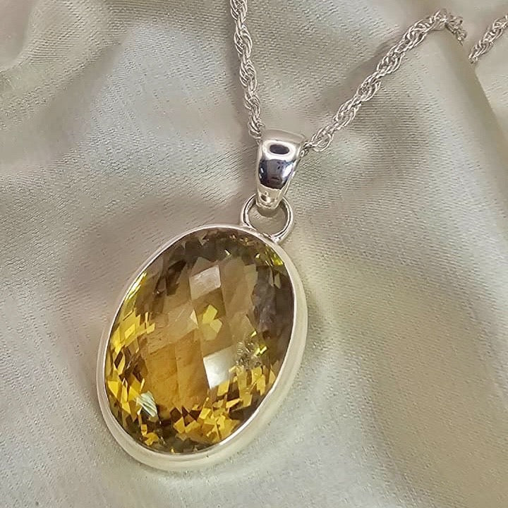 Lemon Quartz Pendant