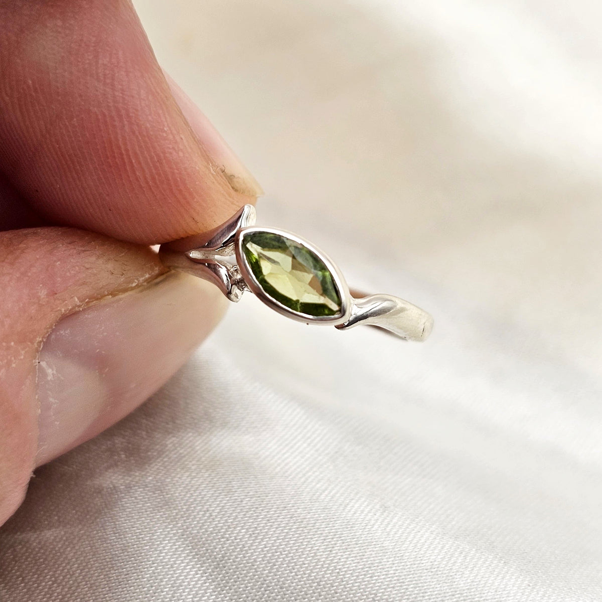 Peridot Marquise Ring image 2
