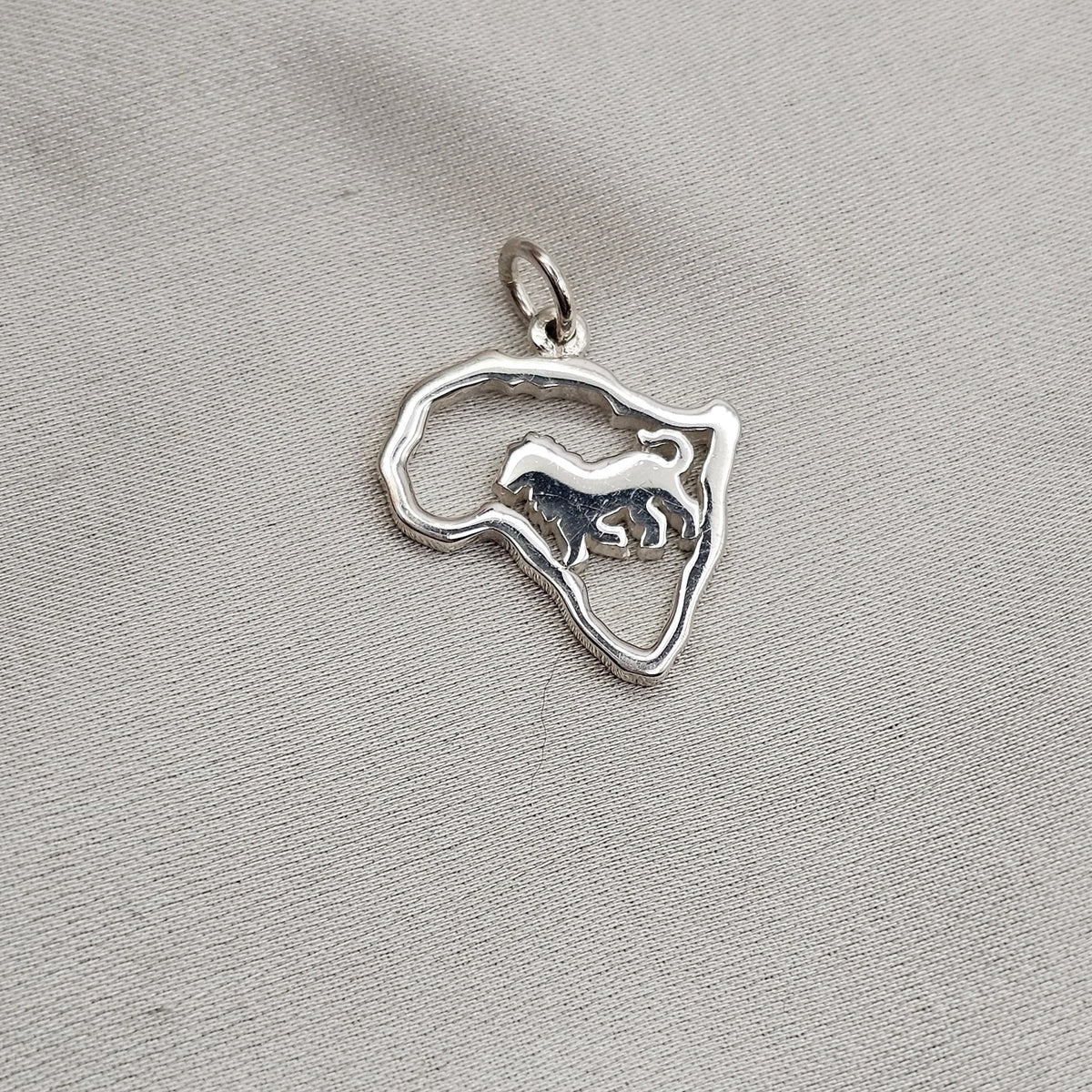 Africa Lion Pendant