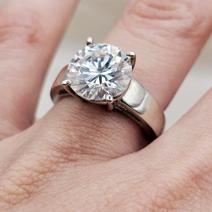 Moissanite Solitaire Ring