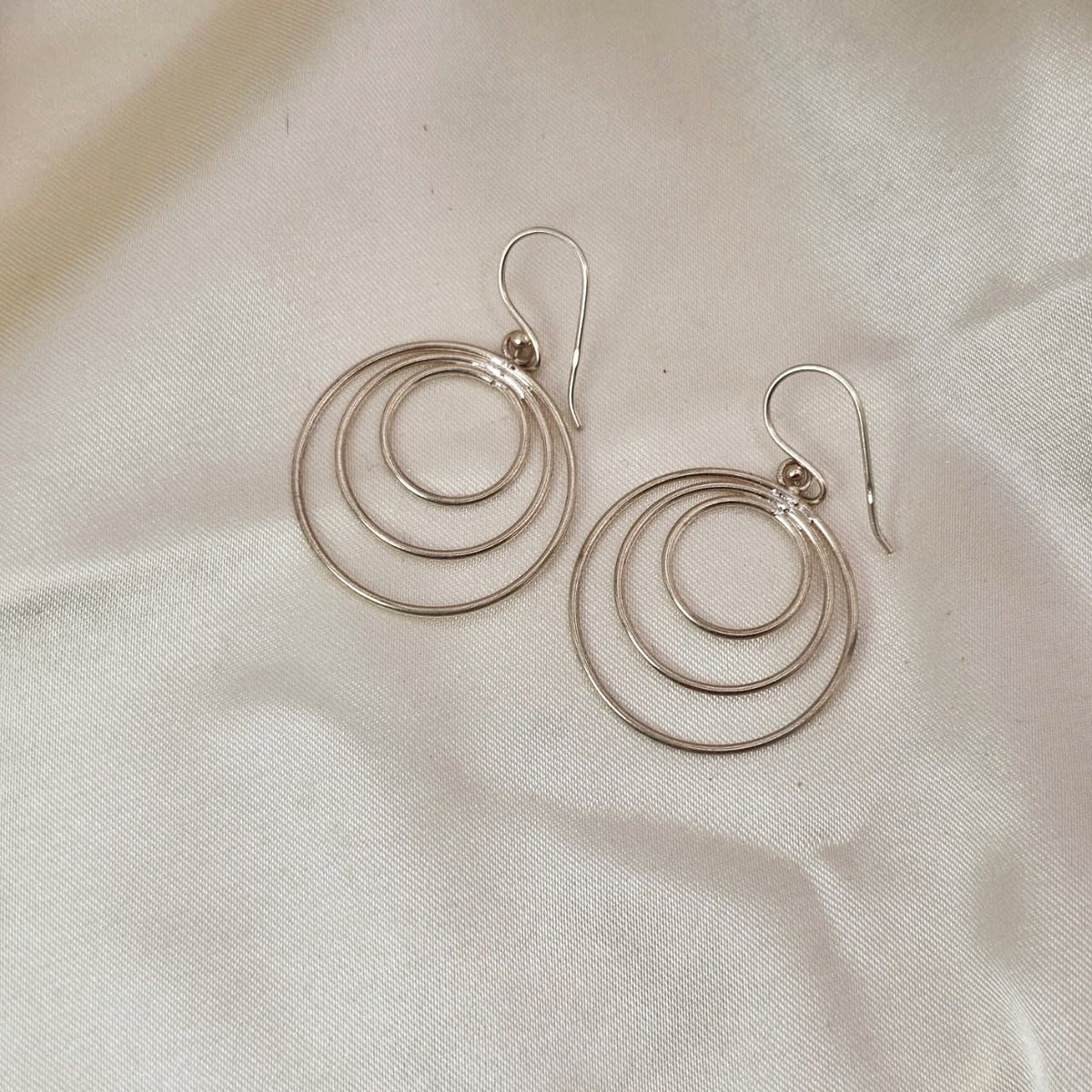 Triple Concentric Circle Drop Earrings