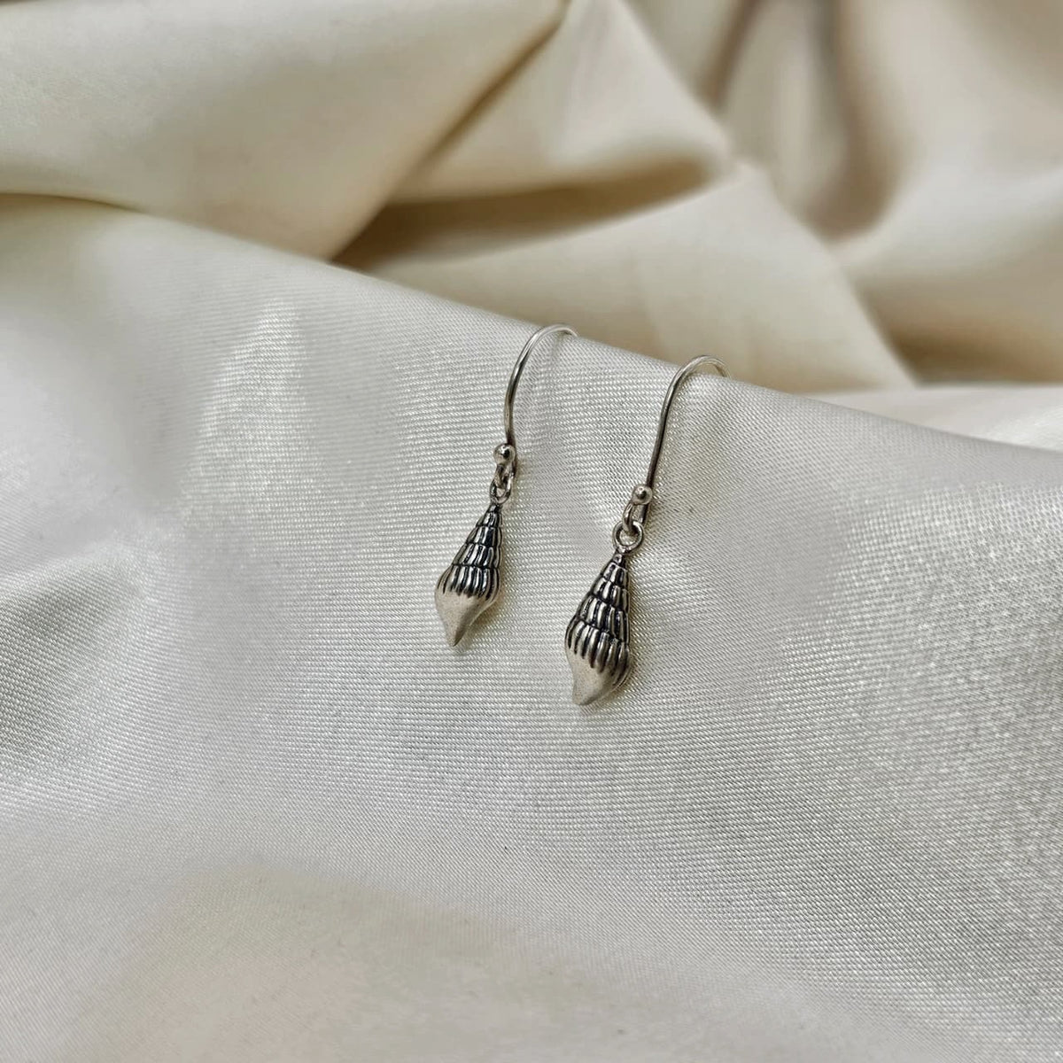 Ribbed Shell Drop Earrings