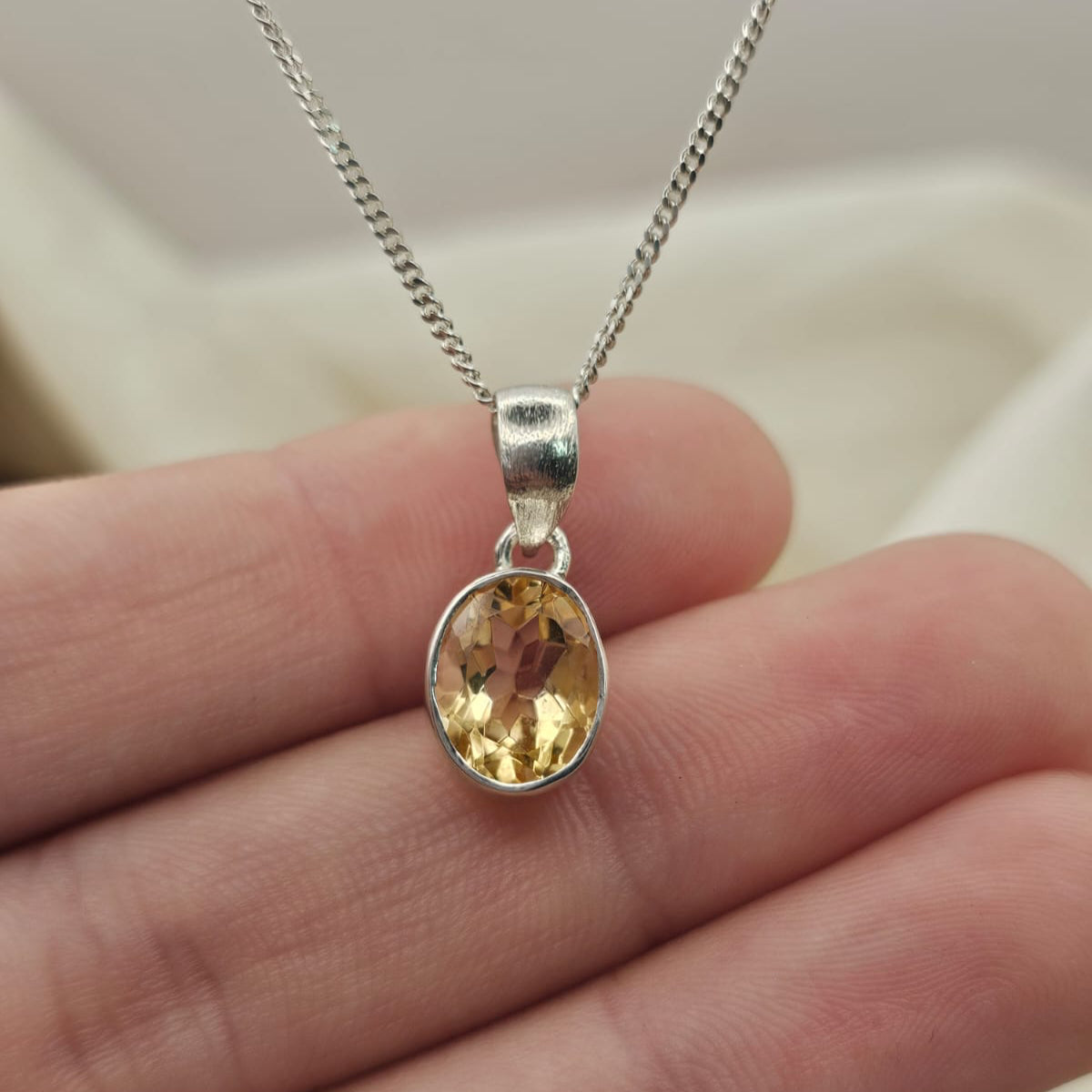 Oval Citrine Pendant image 2