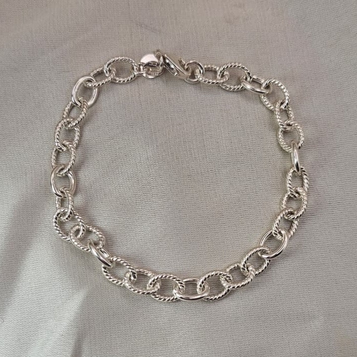 Textured Oval Link Bracelet