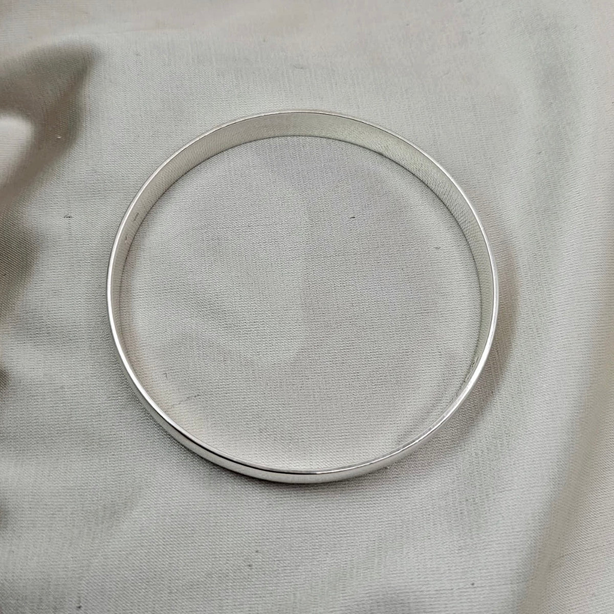 8MM Solid Bangle