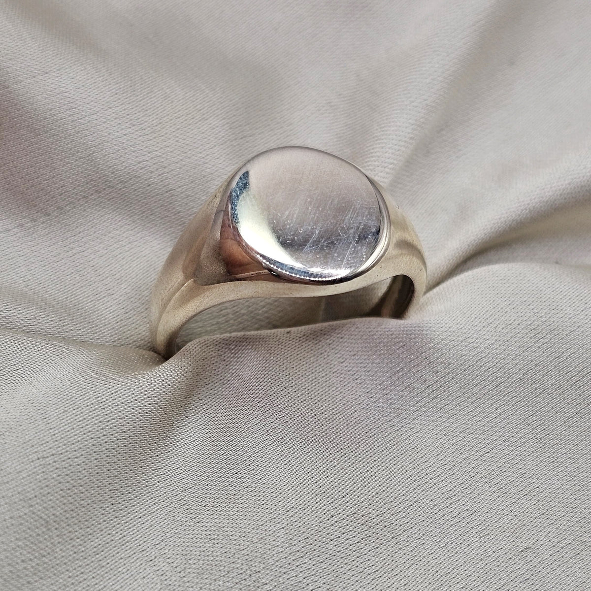 Oval Signet Ring