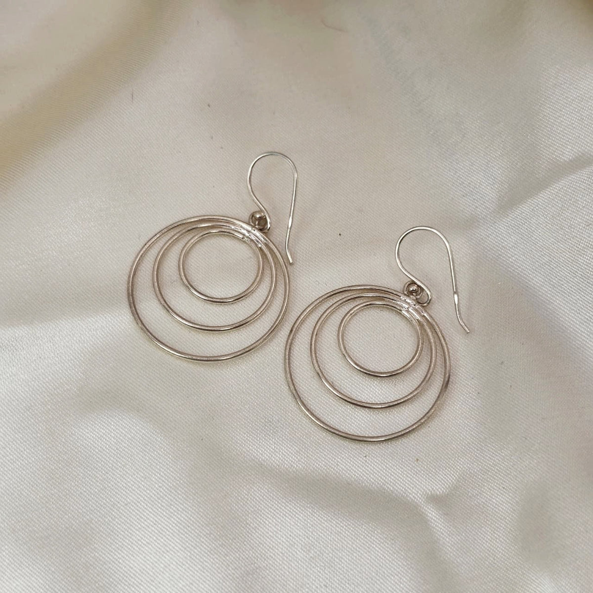 Triple Concentric Circle Drop Earrings
