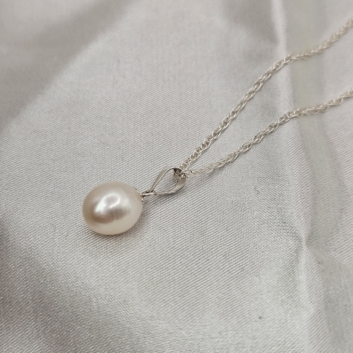 Freshwater Pearl Pendant