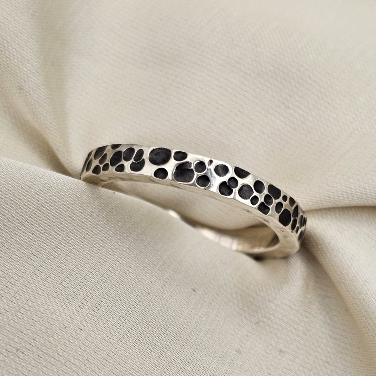 Pebble Texture Ring image 4