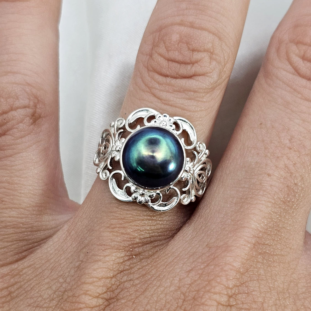 Peacock Pearl Filigree Ring image 1