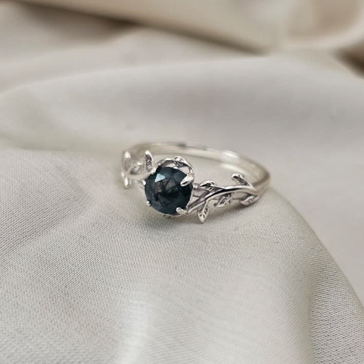Moss Agate Vine Ring