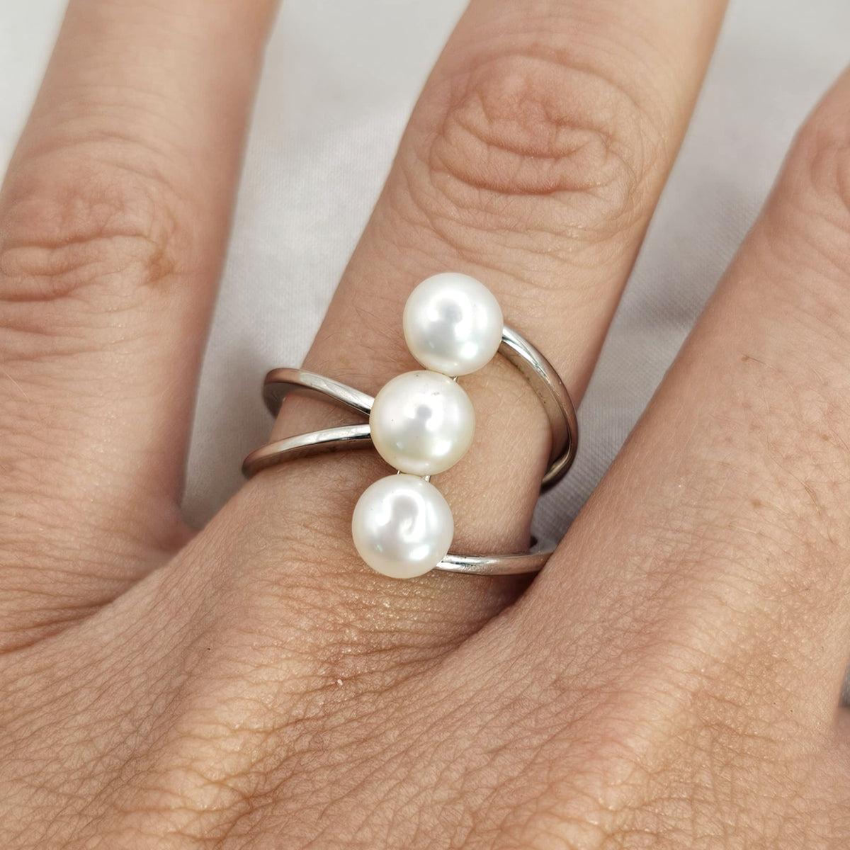 Triple Pearl Wrap Ring image 3